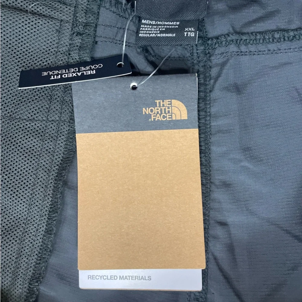The North Face Pull-On Adventure Shorts in Asphalt Grey XXL NWT